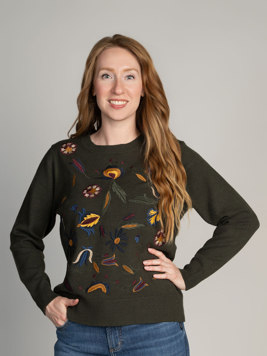 Embroidered Knit Crew Neck Sweater