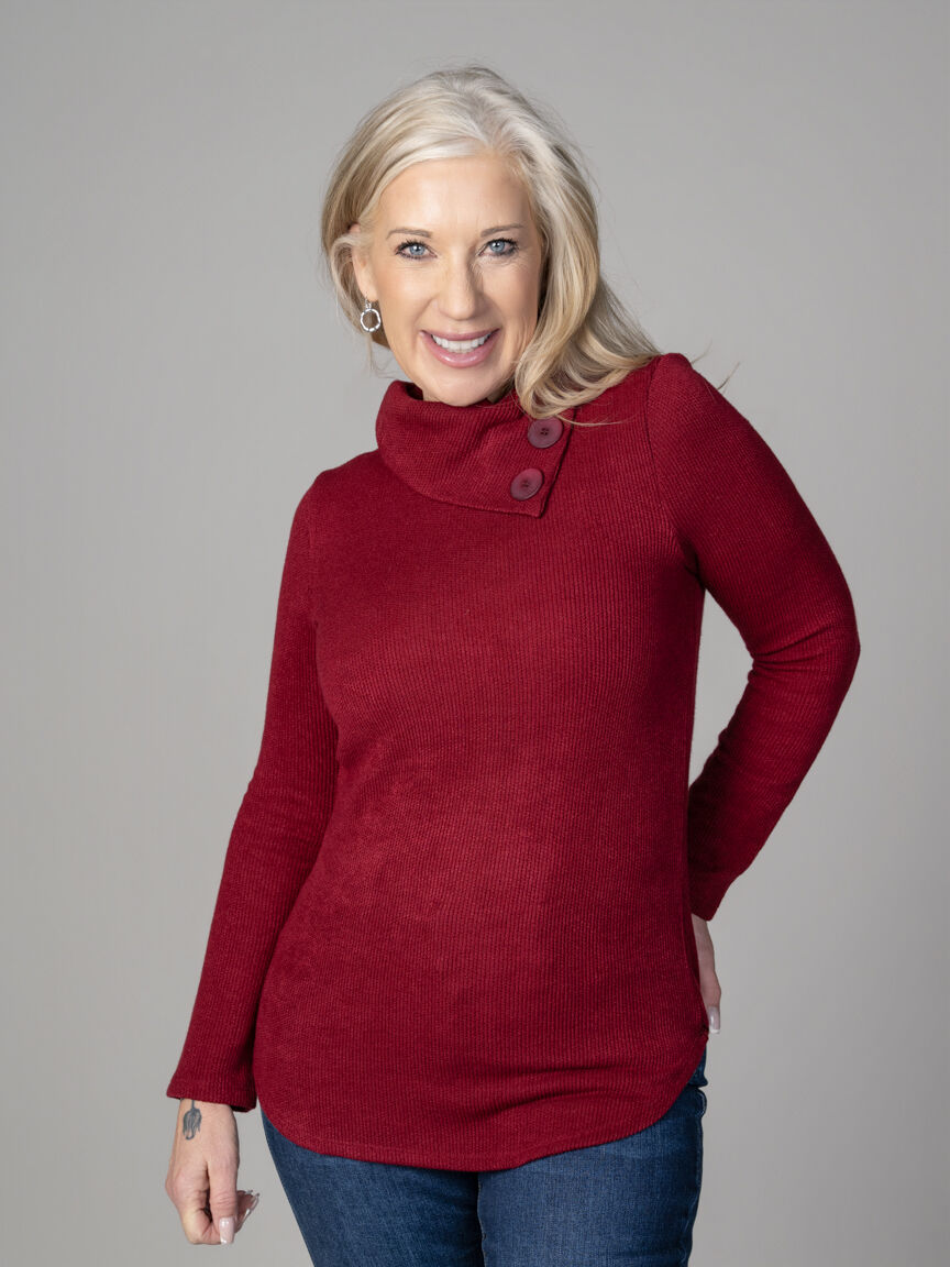 Long Sleeve Cowl Kneck Sweater