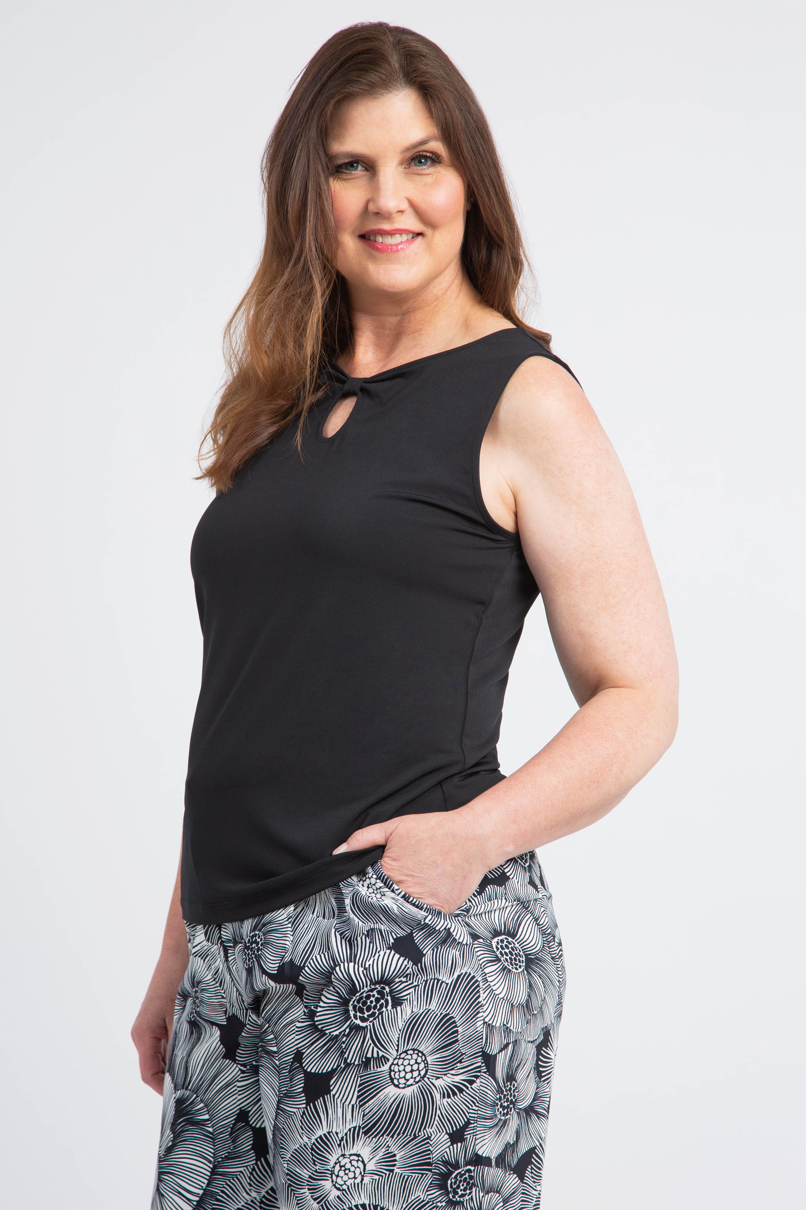 Keyhole Neckline Sleeveless Top Image 1