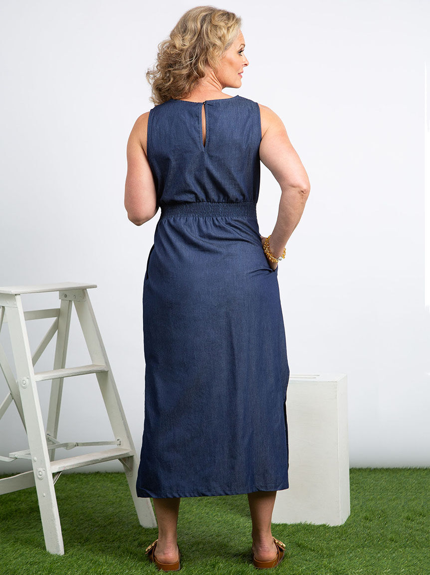 Belted Waist Maxi Dress Image 4