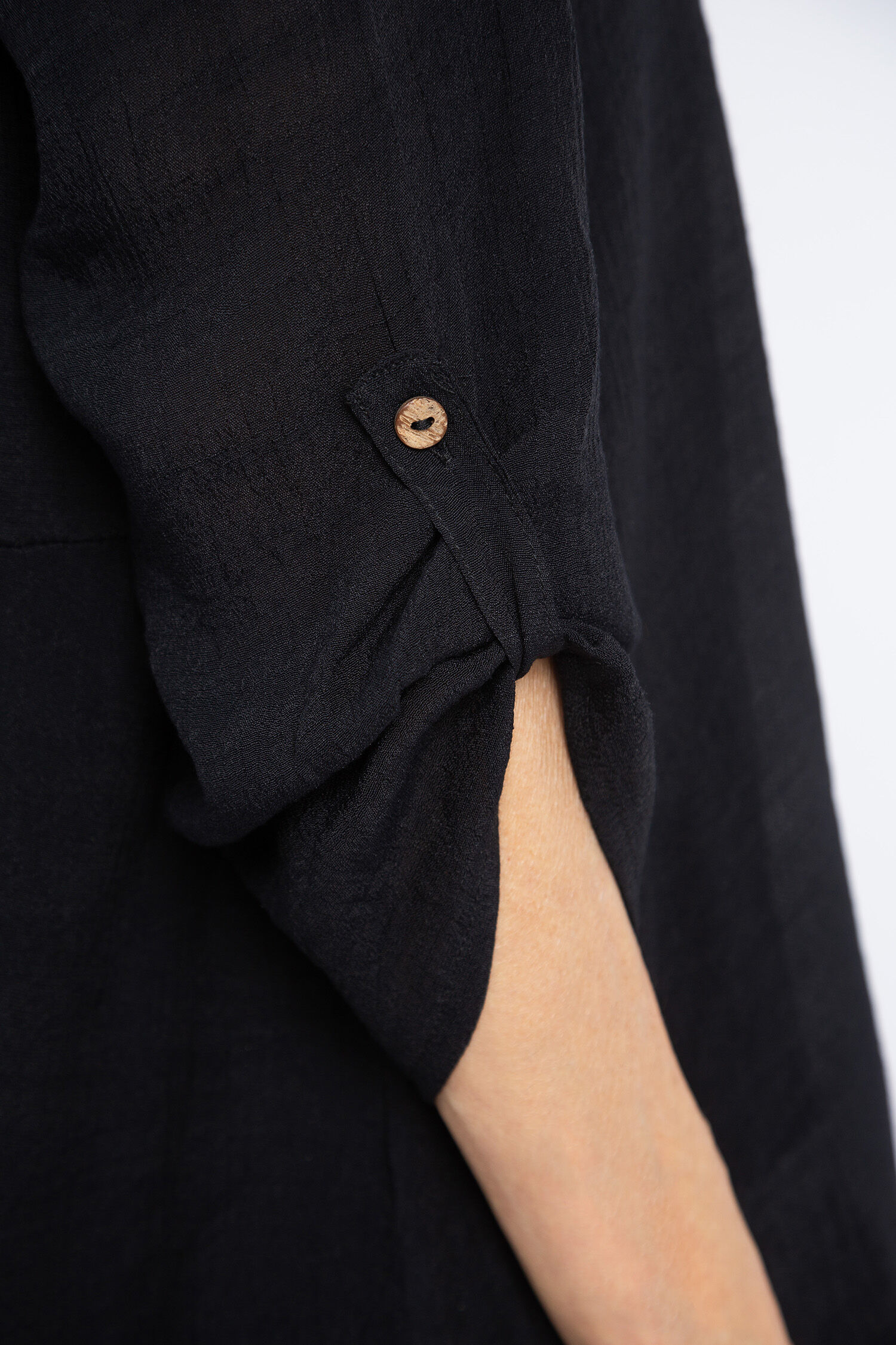 &frac34; Sleeve Relaxed Fit Blouse Image 4