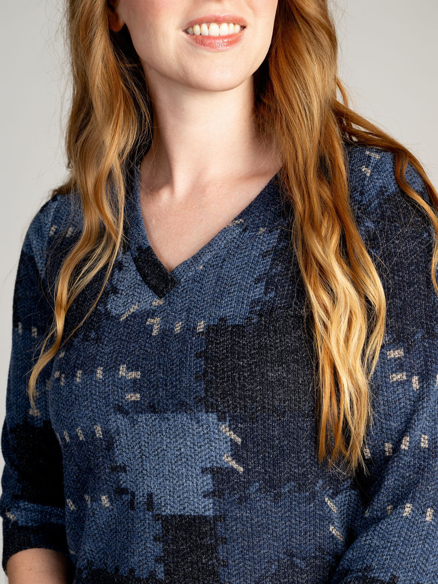 3/4 Sleeve V-Neck Knit Top