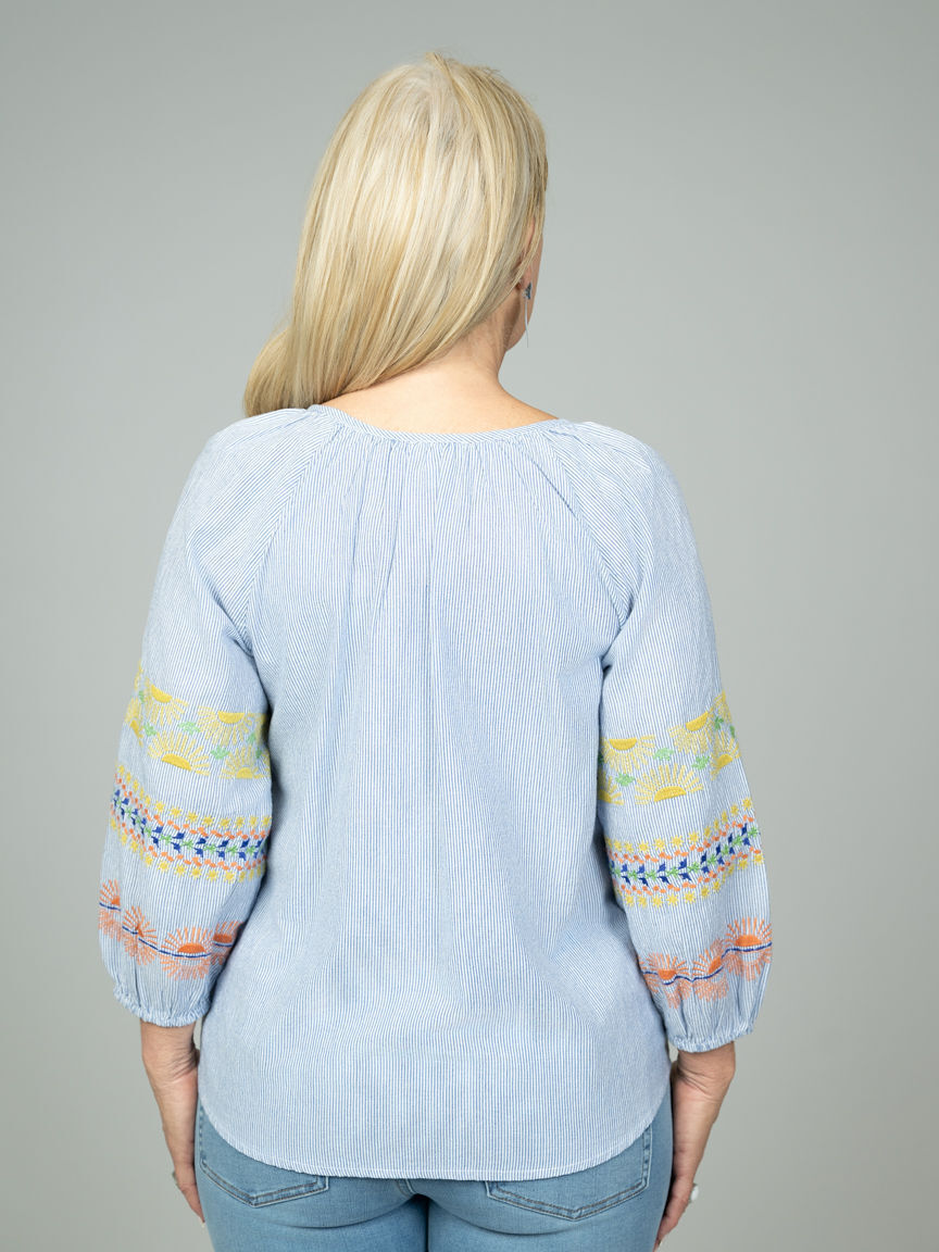 Embroidered 3/4 Sleeve Blouse