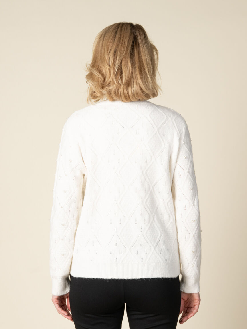 Long Sleeve V-Neck Sweater With Pearls