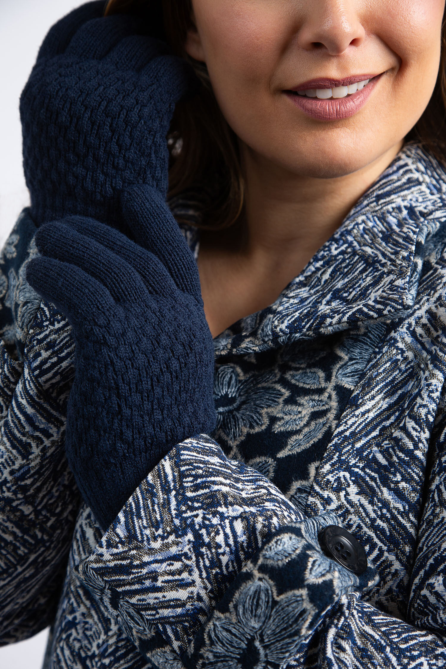 Jacquard Knit Gloves Image 1