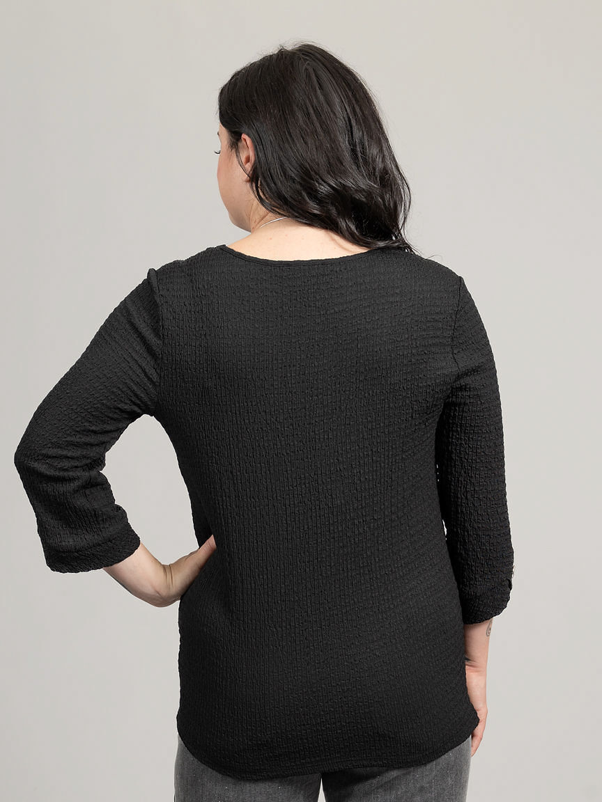 3/4 Sleeve Top With Button Image 5