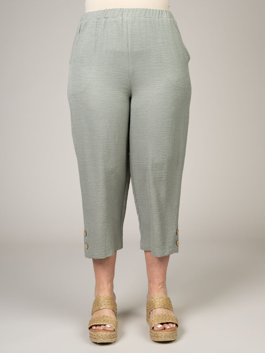 Flowy Pull-On Capris