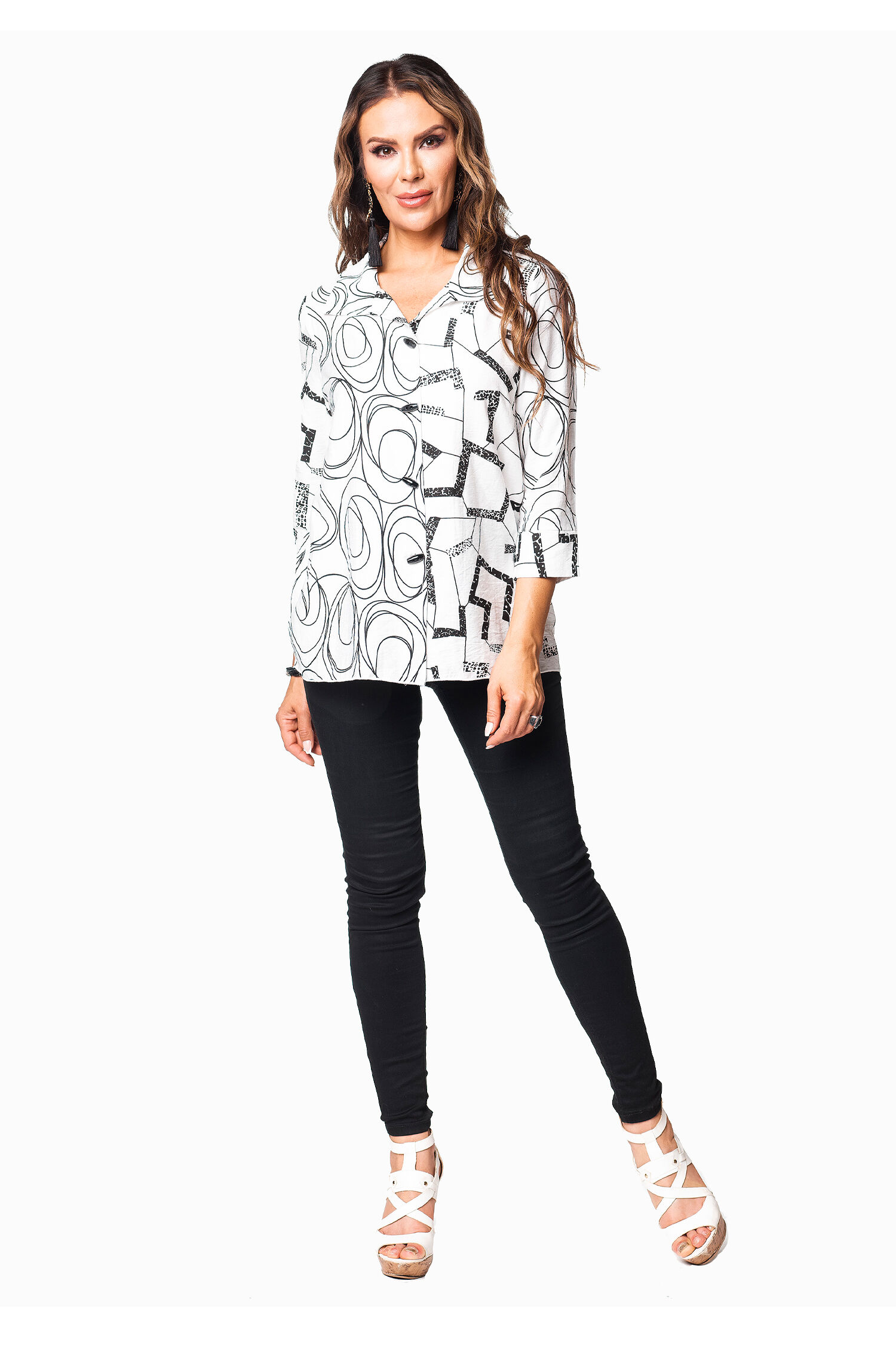 &frac34; Sleeve Button-Up Blouse Image 1