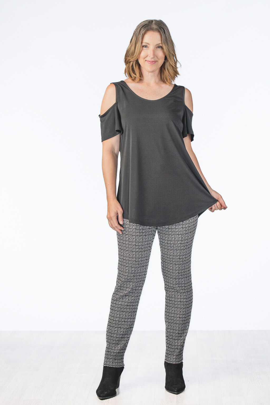 Cold Shoulder Top  Image 3