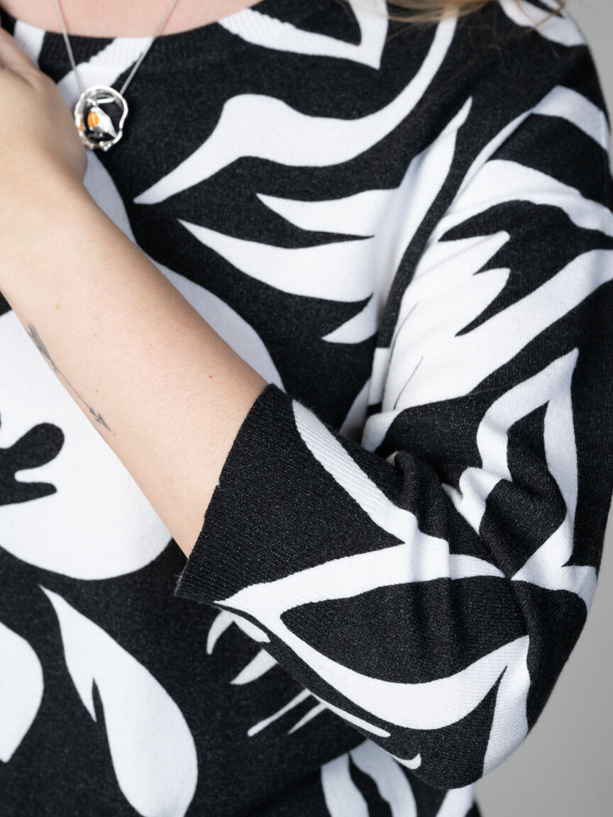 3/4 Sleeve Crewneck Sweater