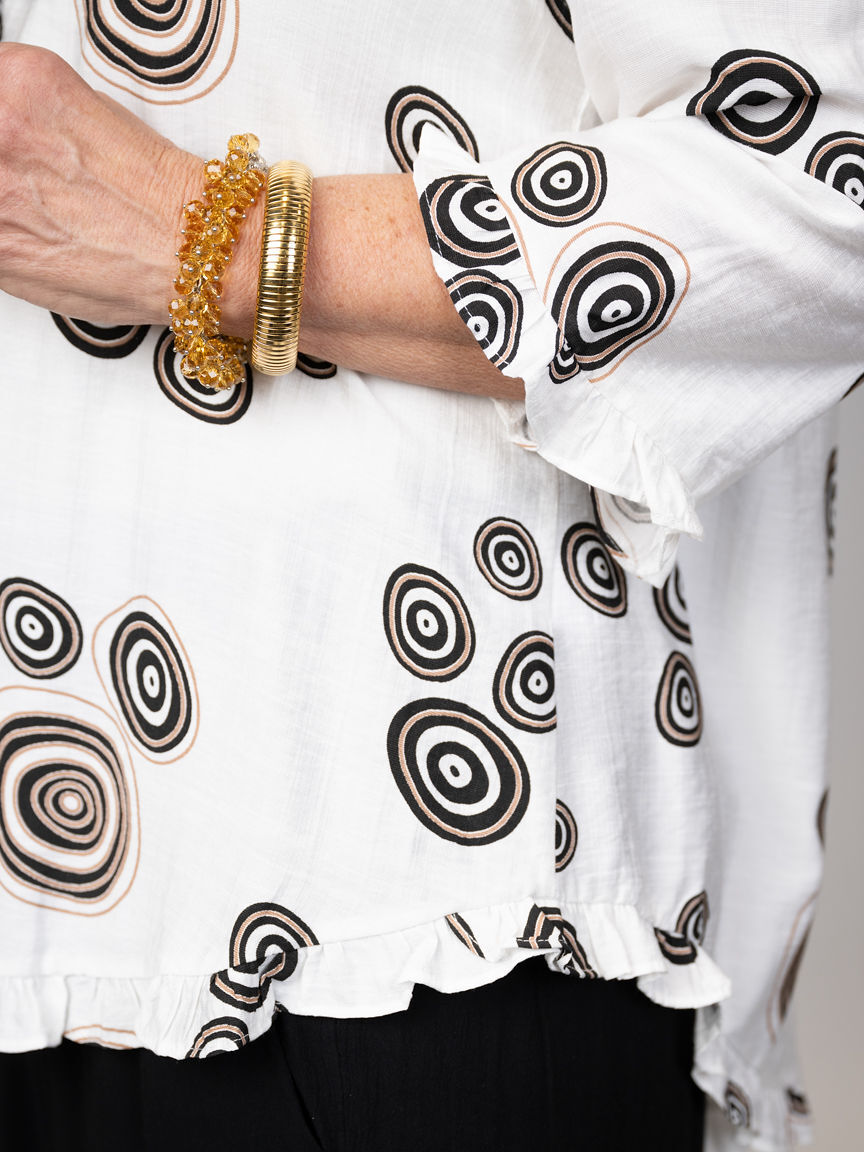 Button-Back Frill 3/4 Sleeve Top