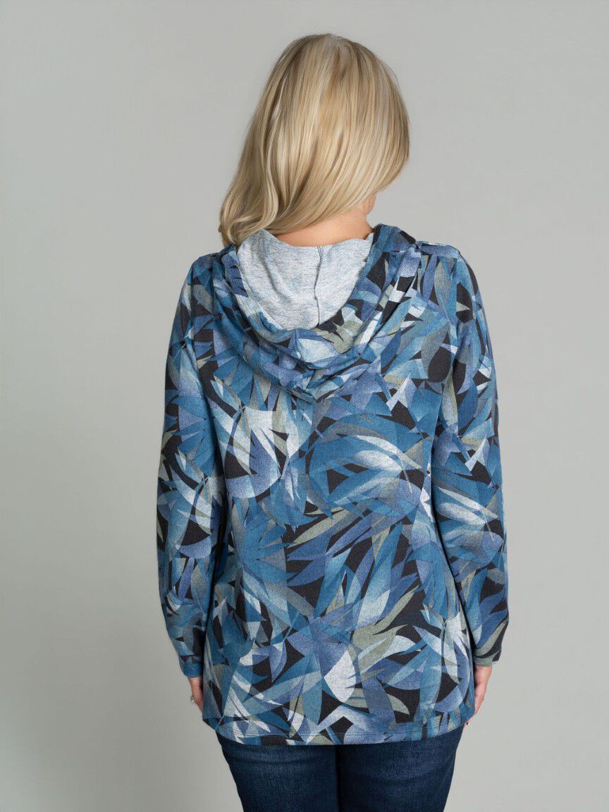 3/4 Sleeve V-Neck Top