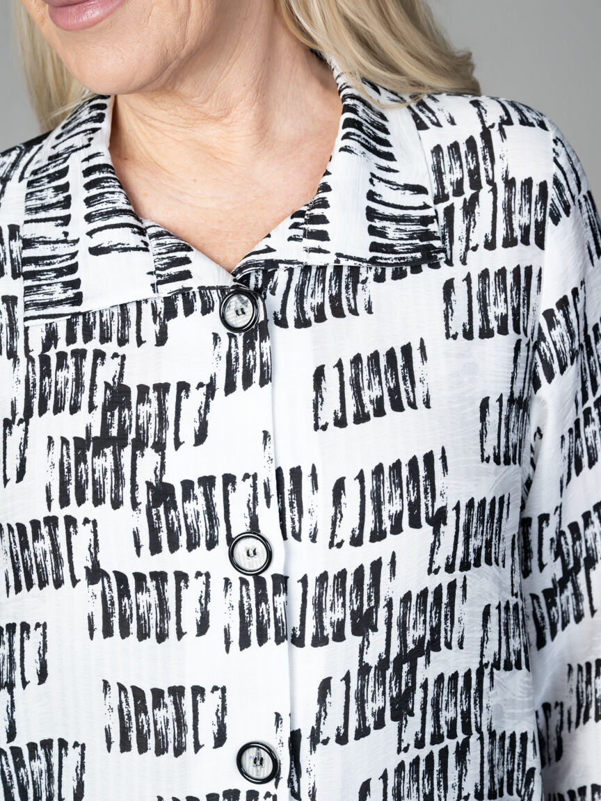 Lighweight Button-Up Jacket