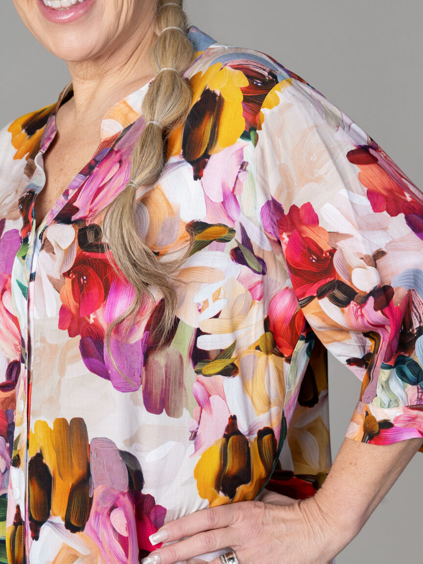 3/4 Sleeve Button Up Blouse