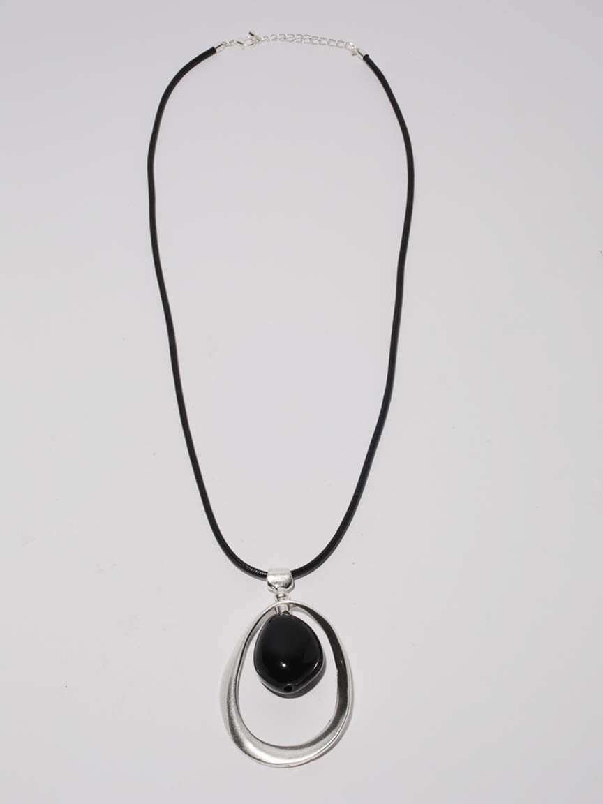 Long Black & Silver Necklace Set Image 2