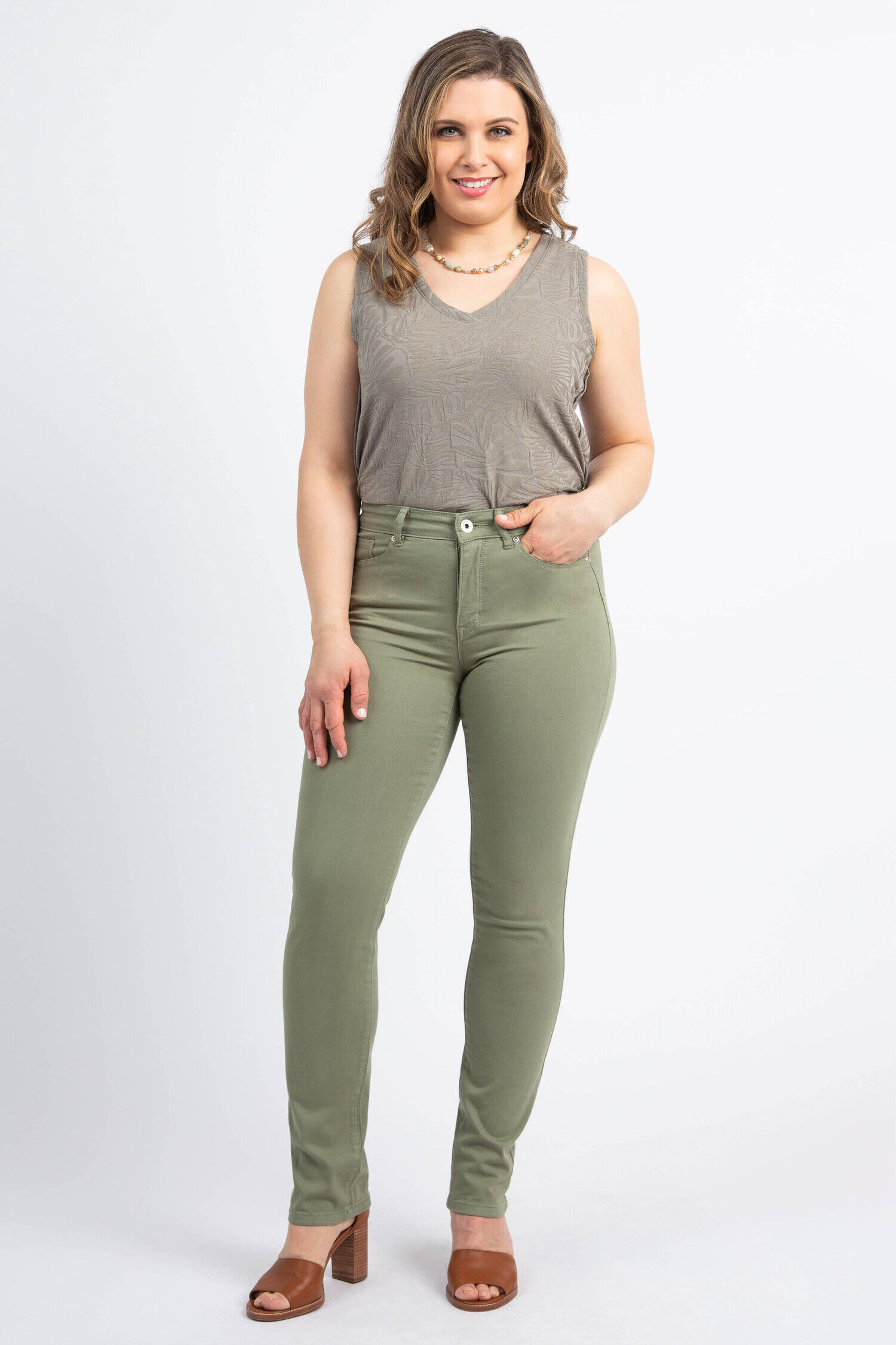 5 Pocket Colored Jeans Image 4