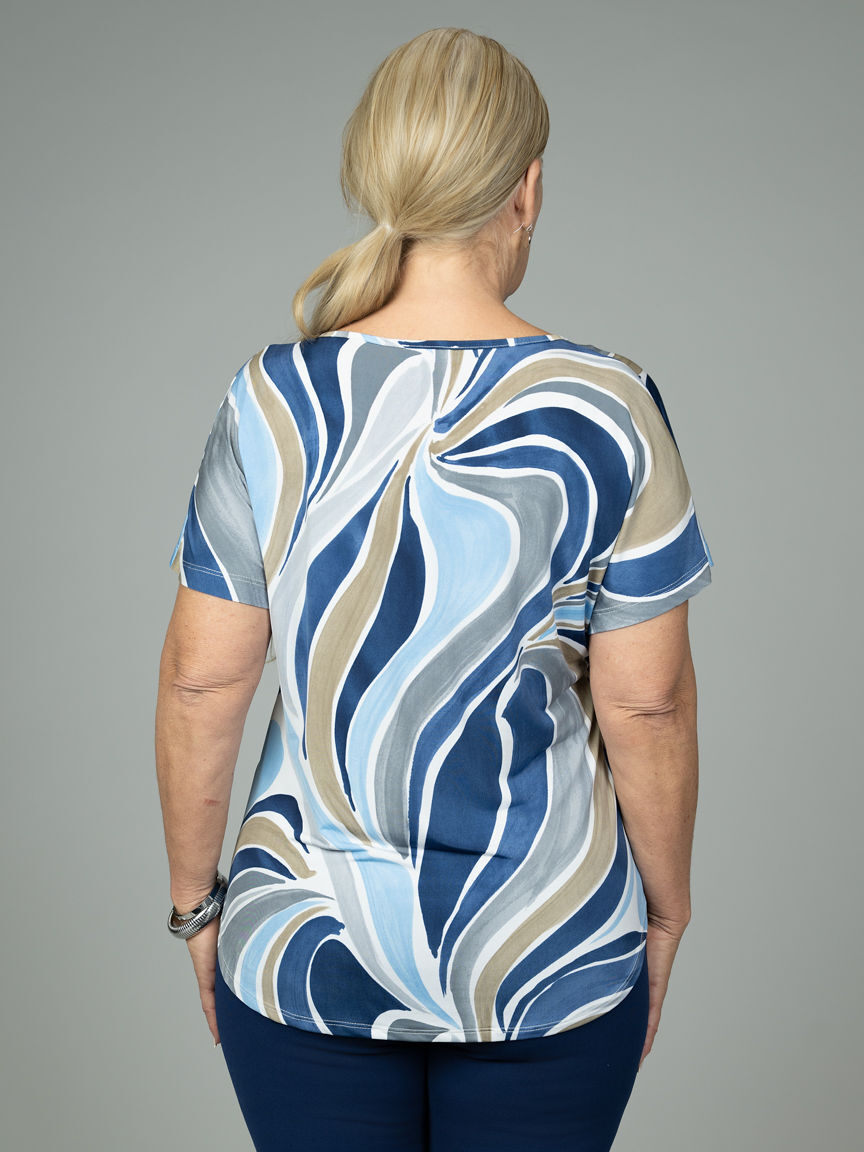 Flowy Short Sleeve Crew Neck Top