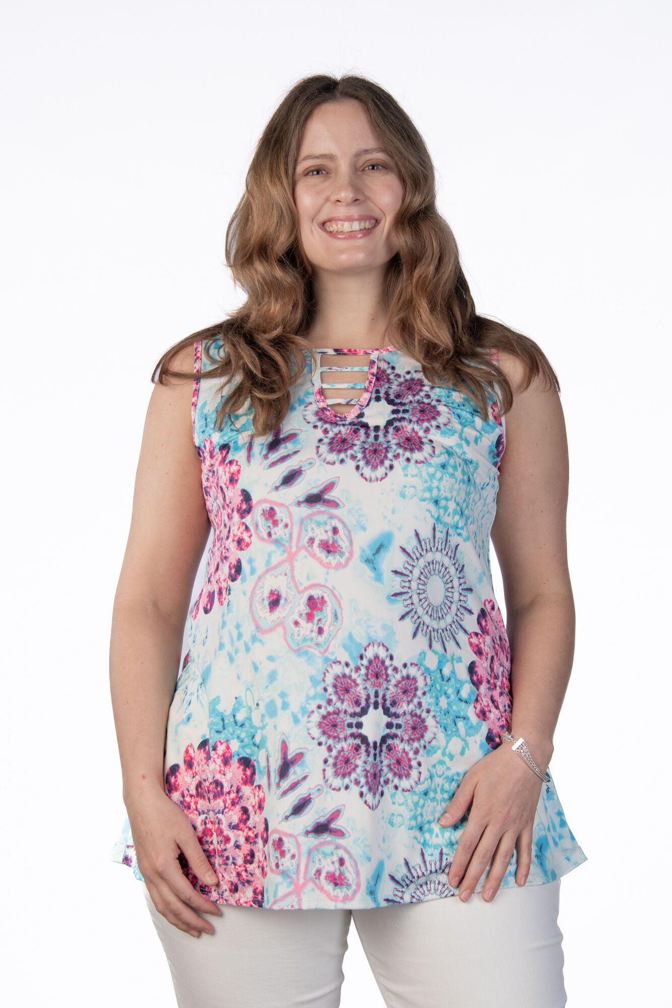 Aqua Keyhole Top Image 1