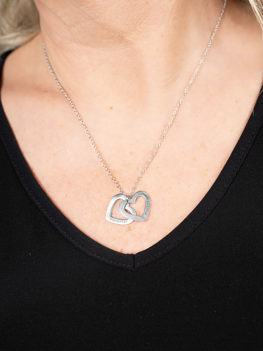 Engraved Mother Daughter Pendant Necklace