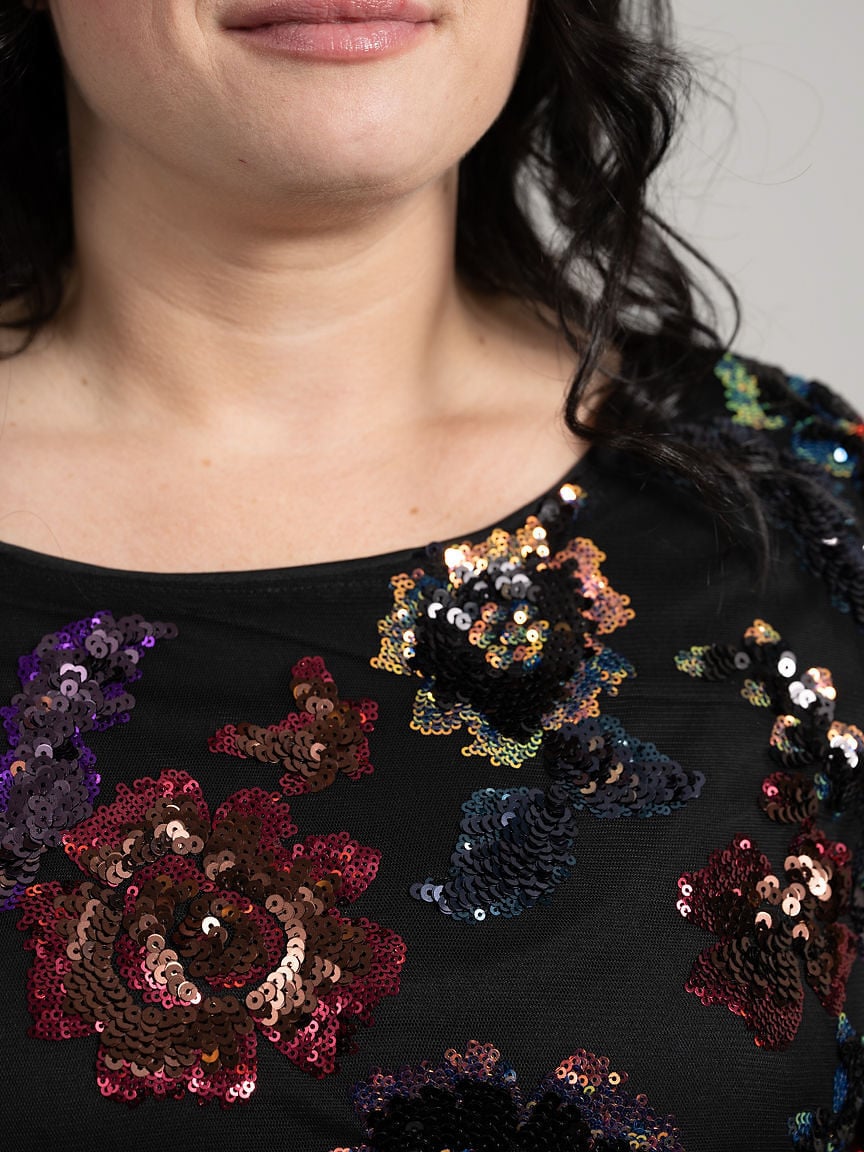 Long Sleeve Sequin Knee Length Dress