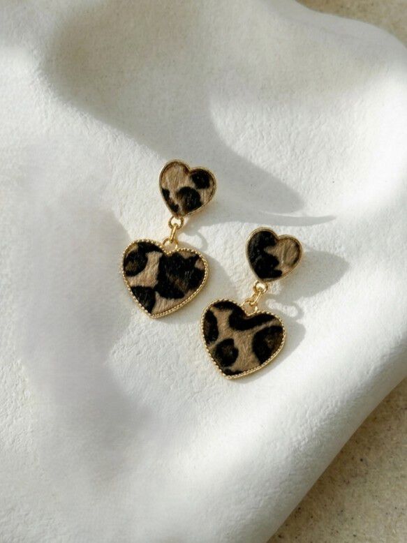Leopard Print Necklace and Earring Set Image 2