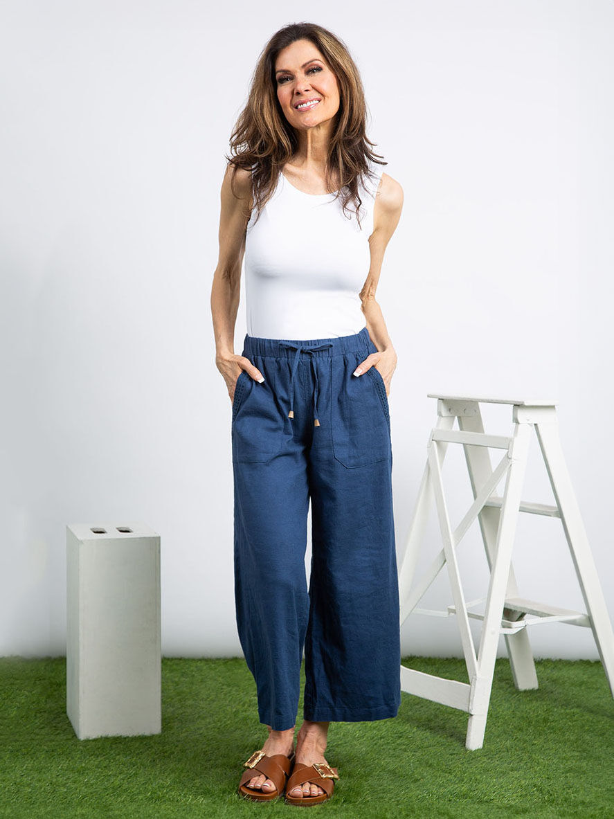 Pull-On Wide Leg Pant Image 1