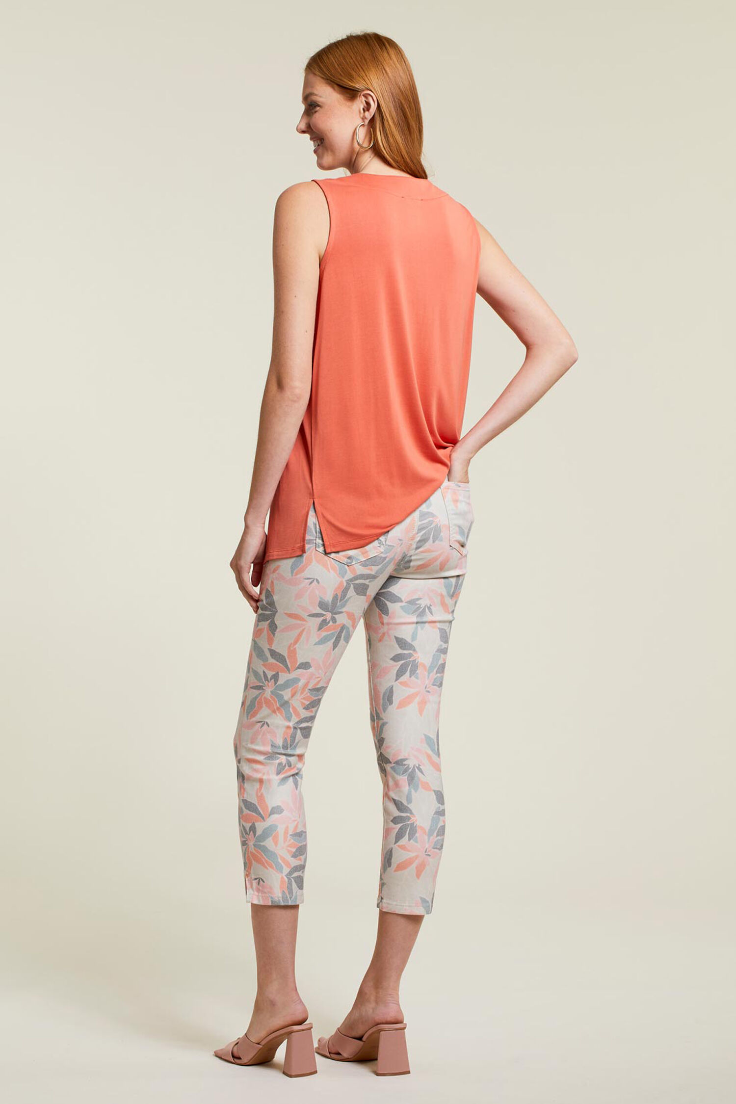 Pull-On Leaf Print Capri Image 2