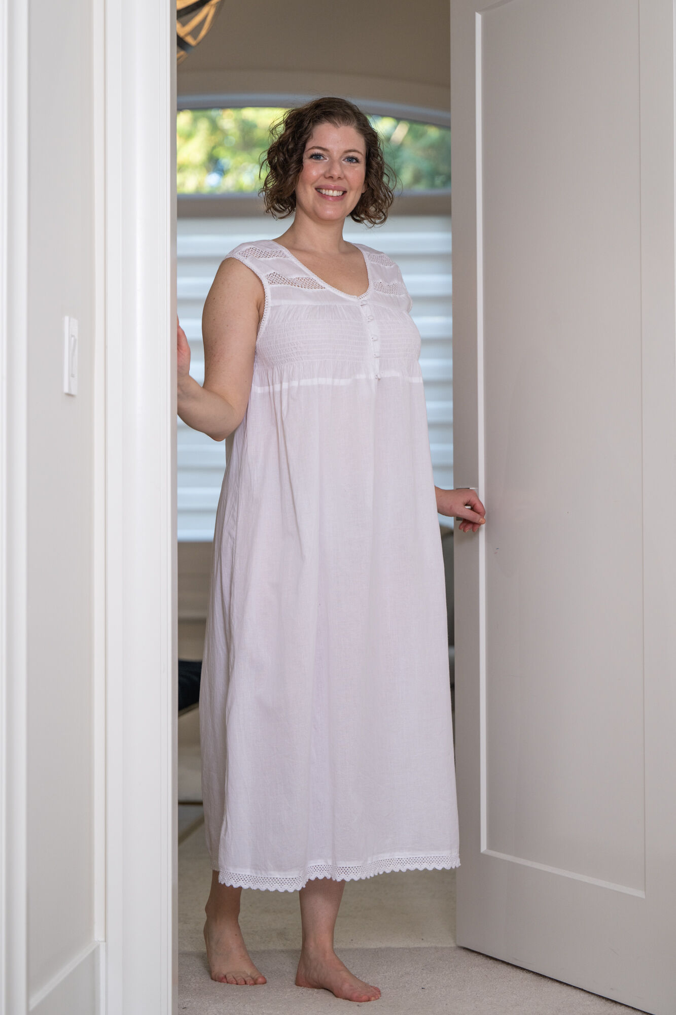 Sleeveless Button Nightgown Image 1