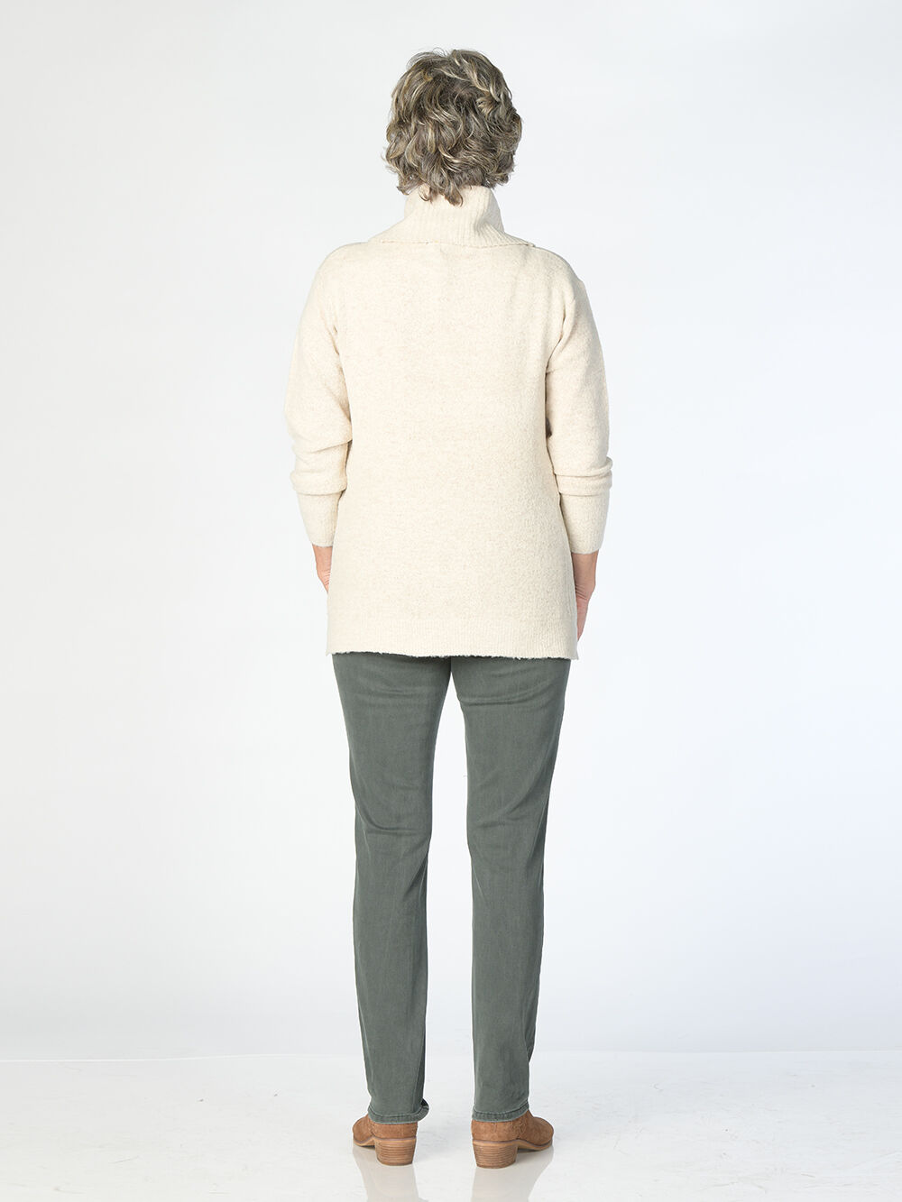 Side-Slit Turtleneck Sweater Image 3