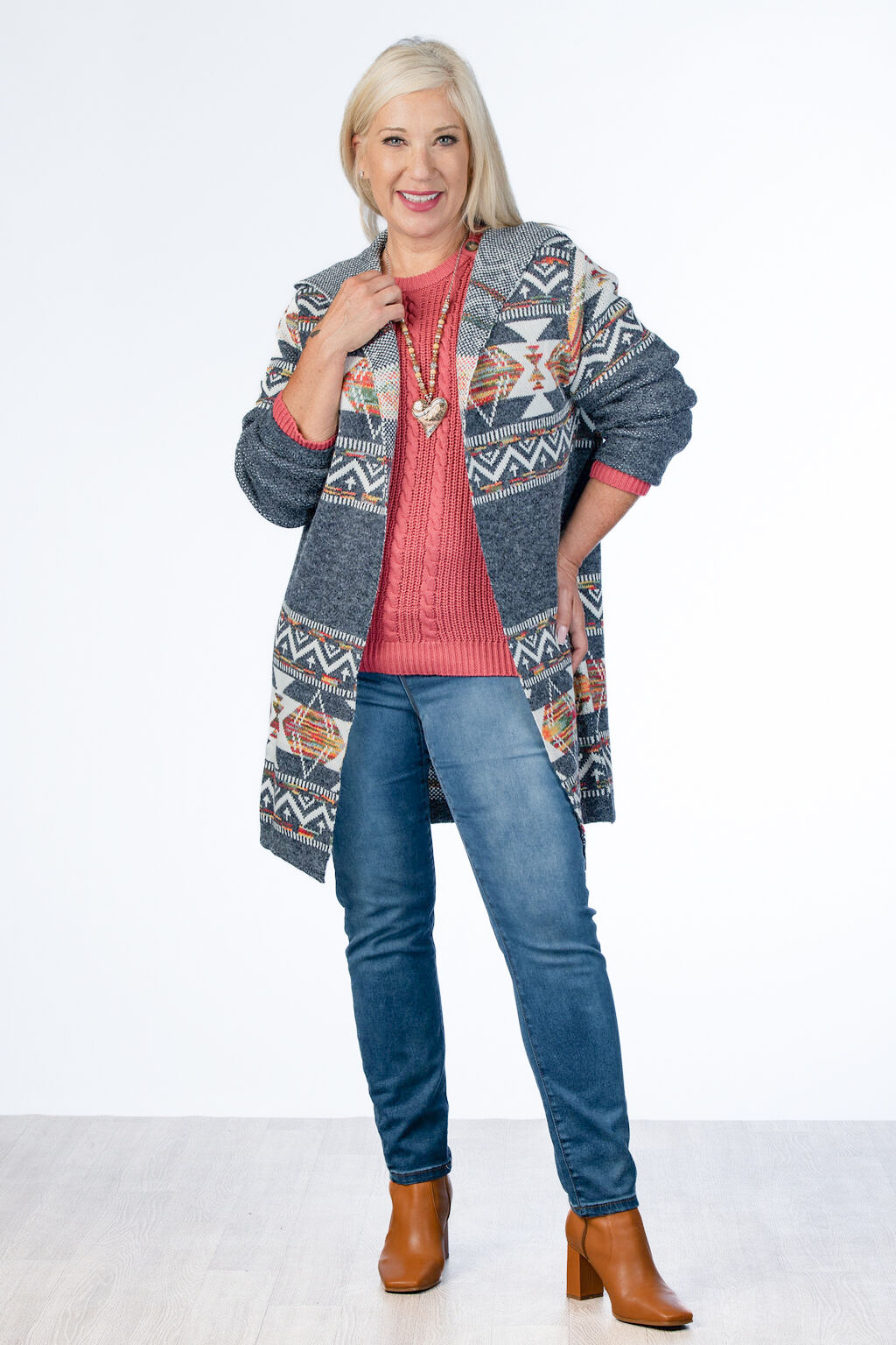 Cabin-Chic Cardi Image 3