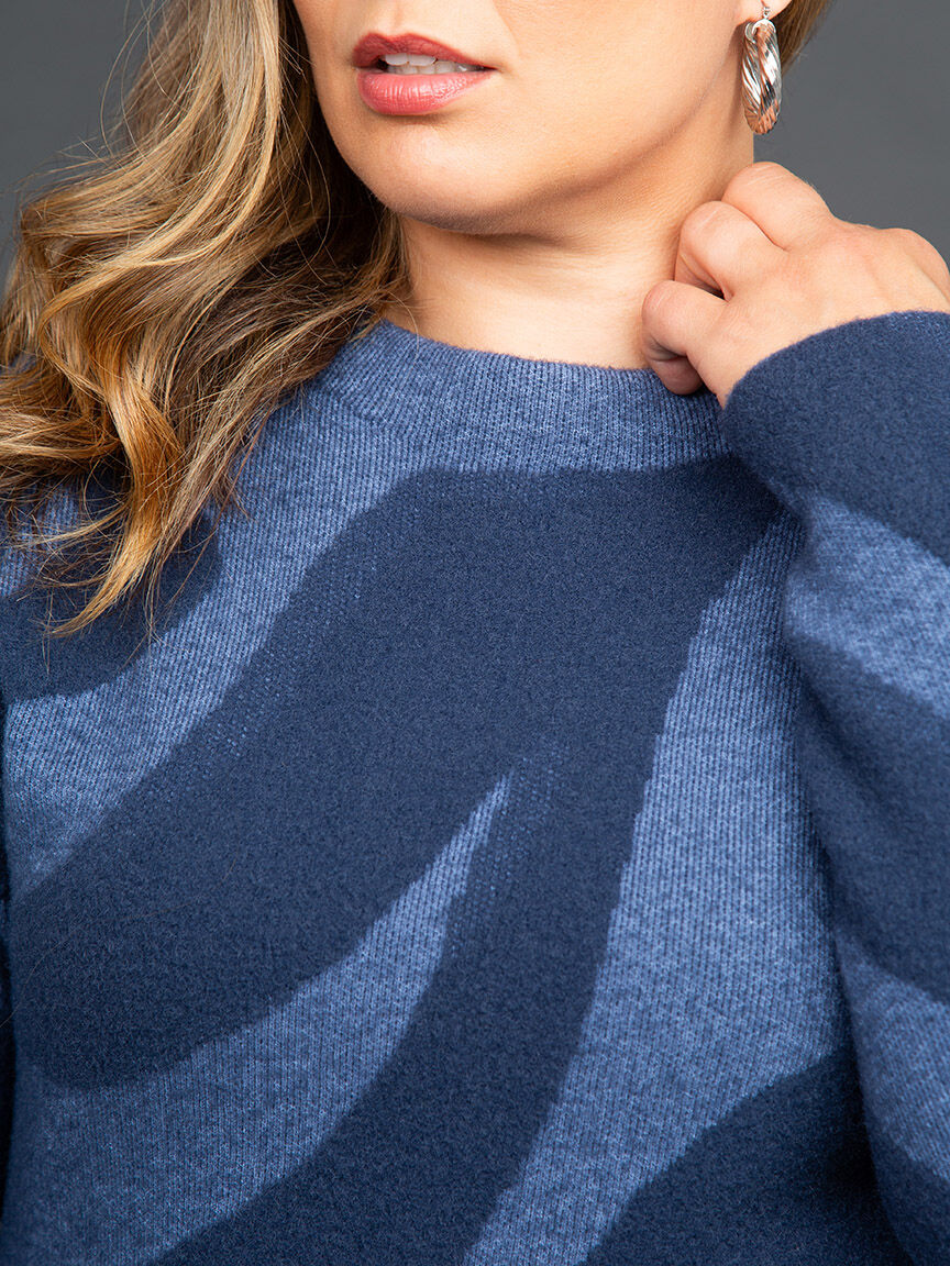 Two-Tone Plush Knit Sweater Image 5