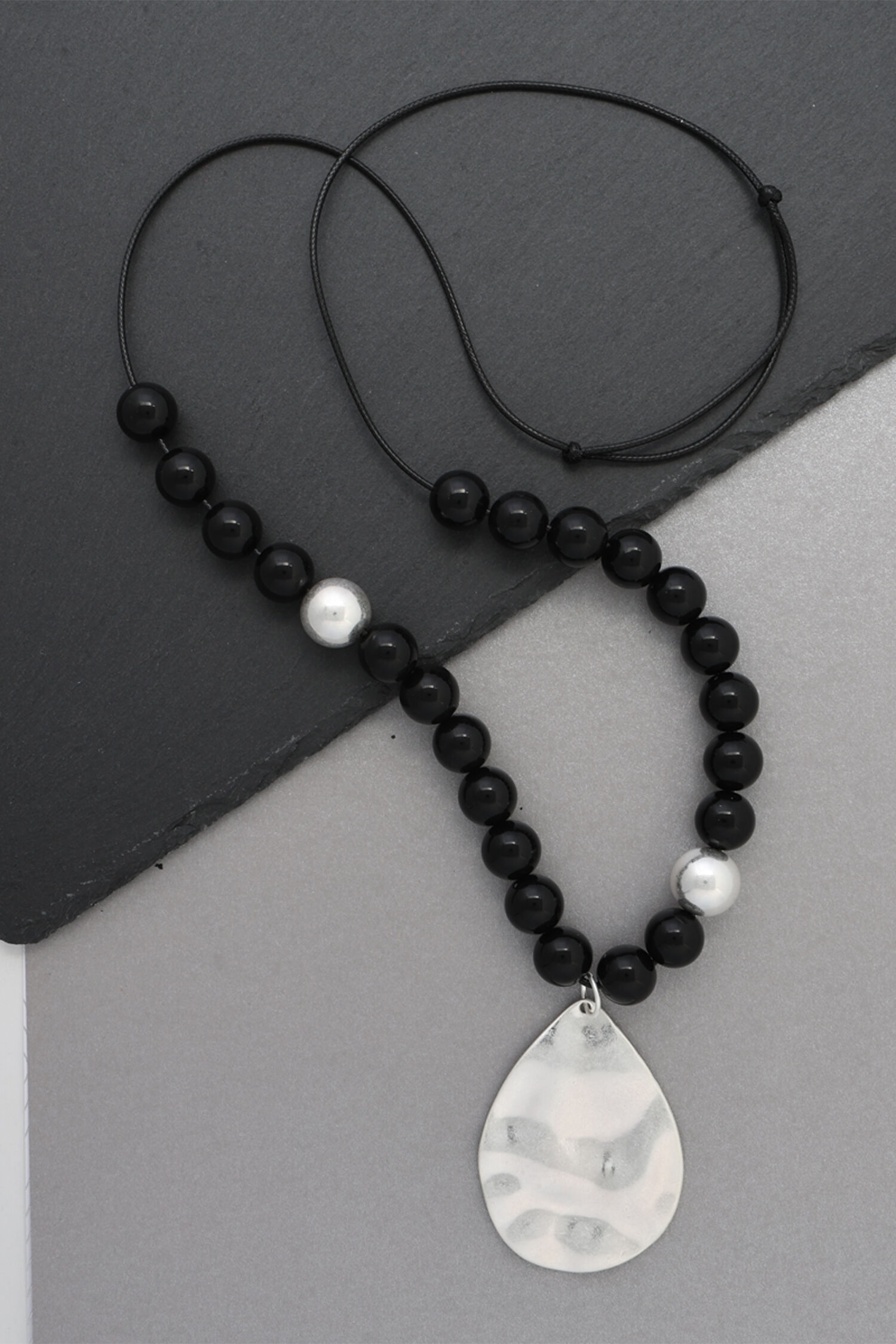 Hammered Pendant Necklace Image 1