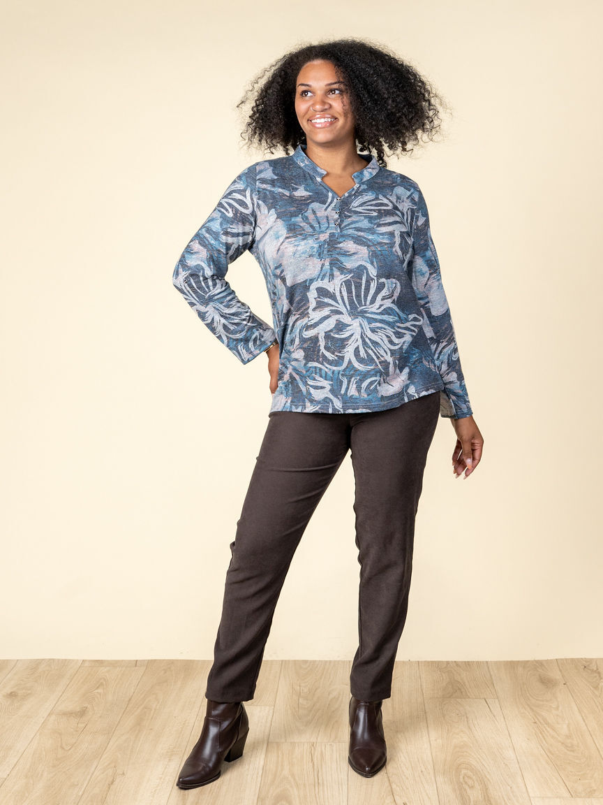 Long Roll Tab Sleeve Top Image 4