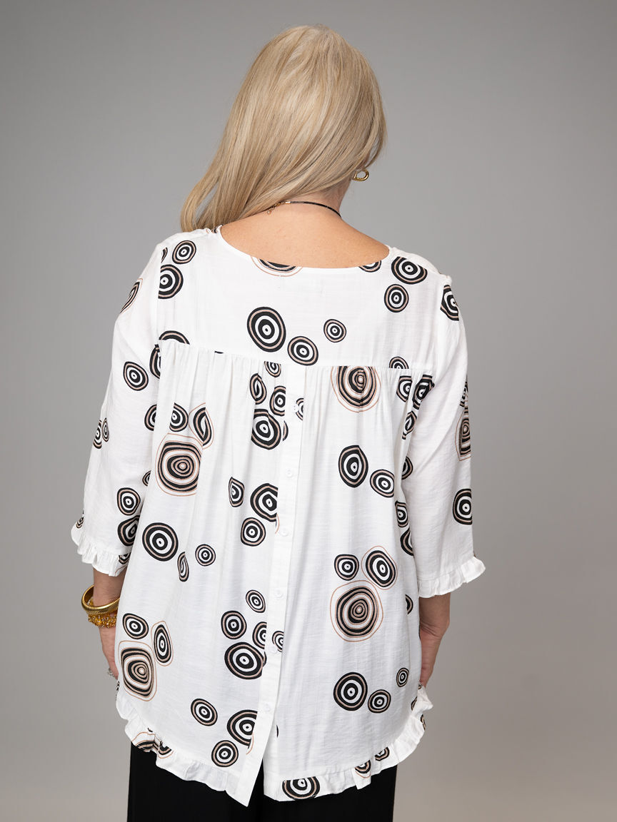 Button-Back Frill 3/4 Sleeve Top