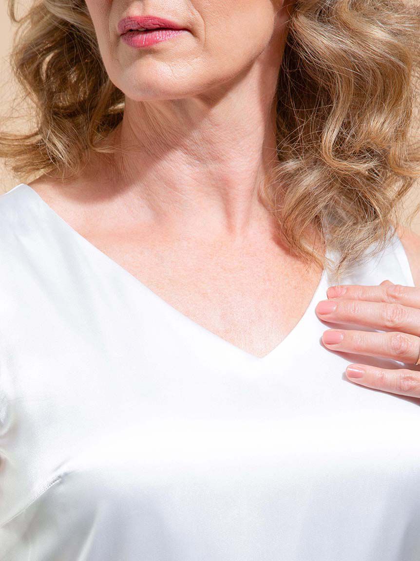 Sleeveless Satin Blouse Image 5