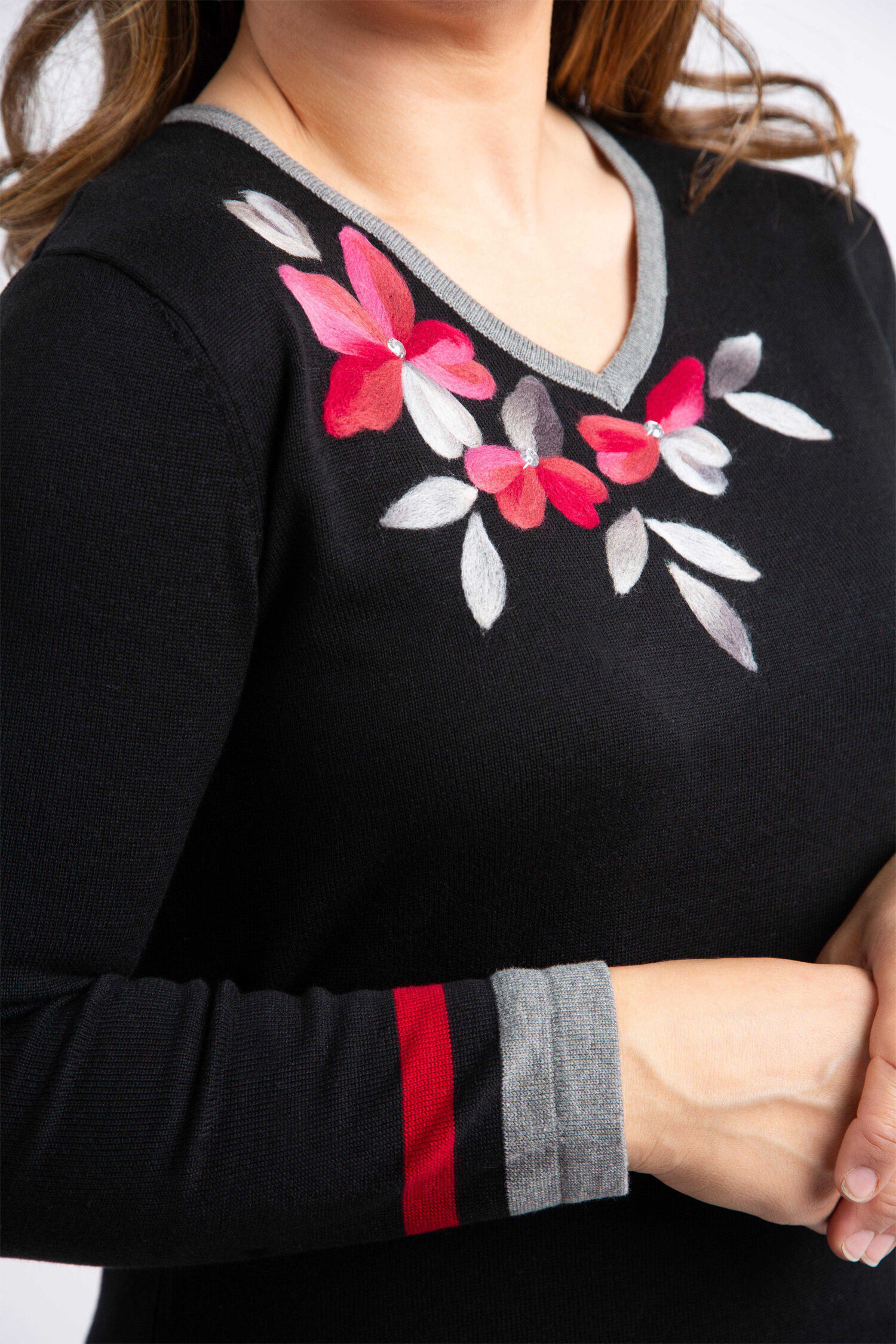 Felt Floral V-Neck Sweater Image 4