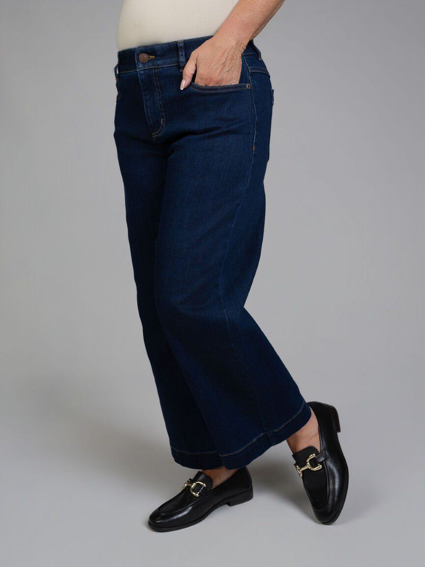 Wide Leg Cropped Jeans