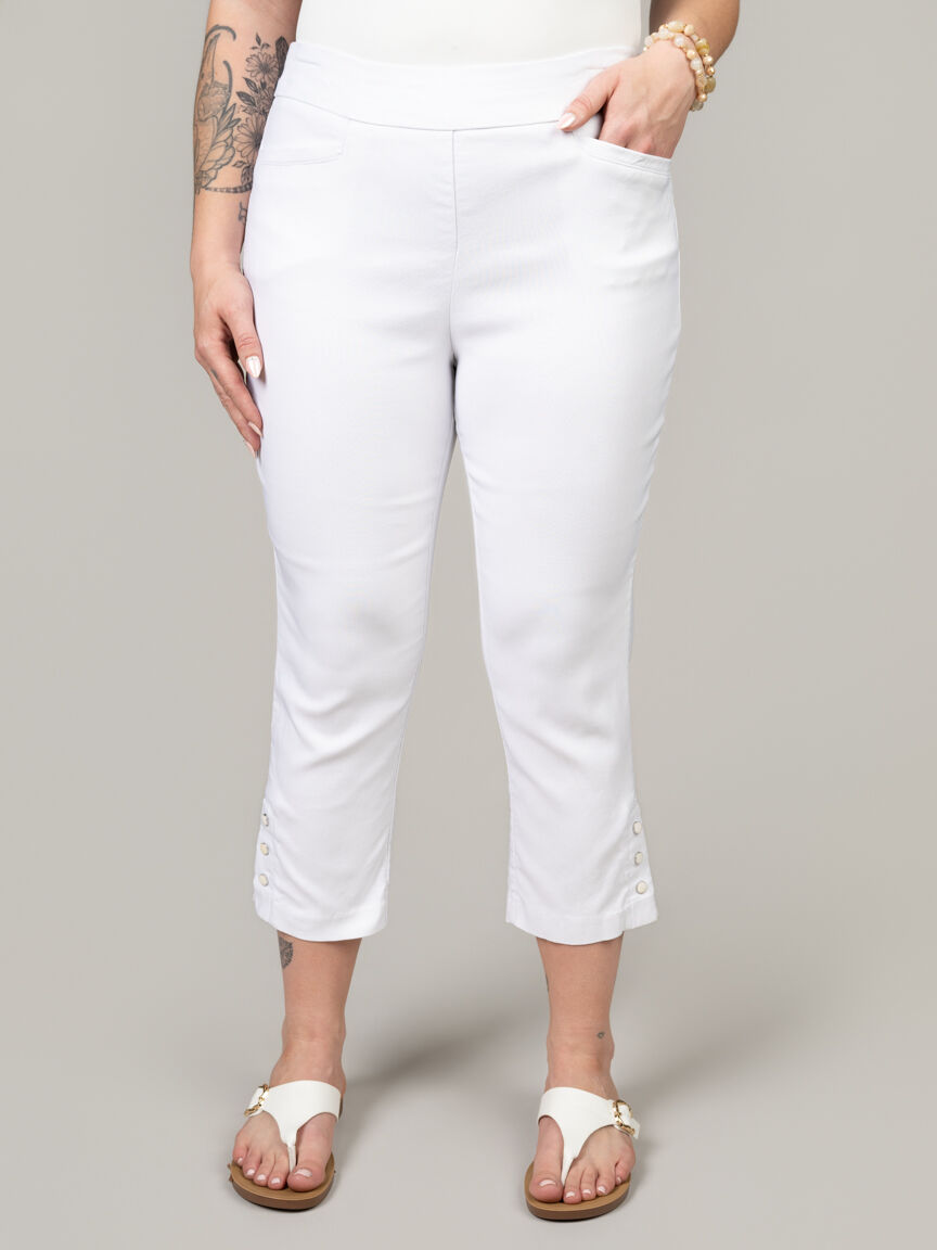 Pull-On Flatten It Capris Image 1