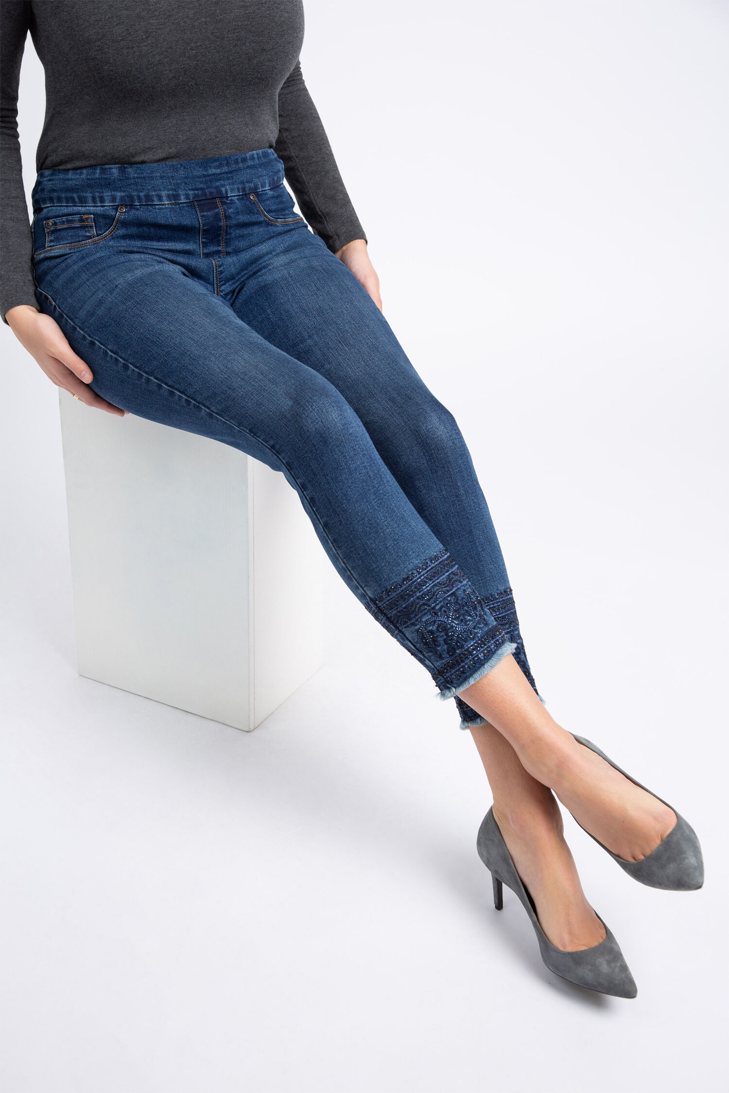 Audrey Pull-On Bling Jegging Image 5