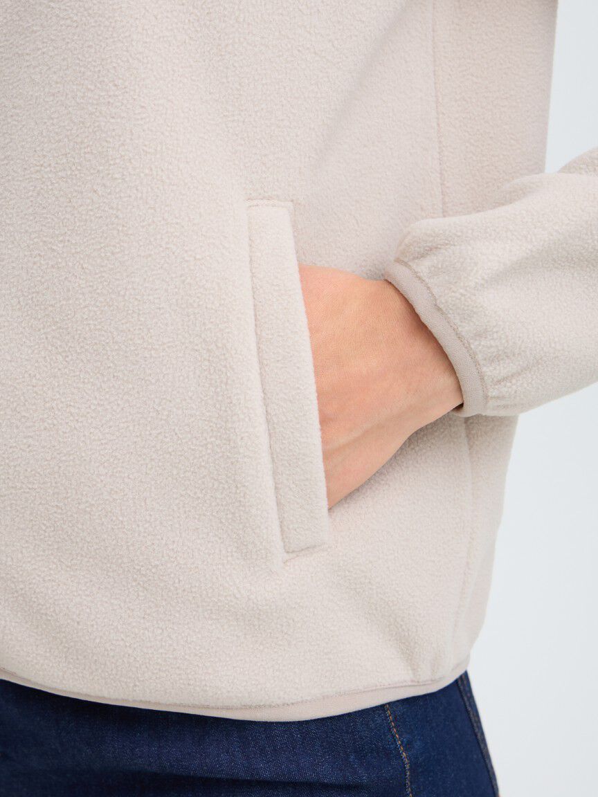 Cream Fleece Vest Image 3