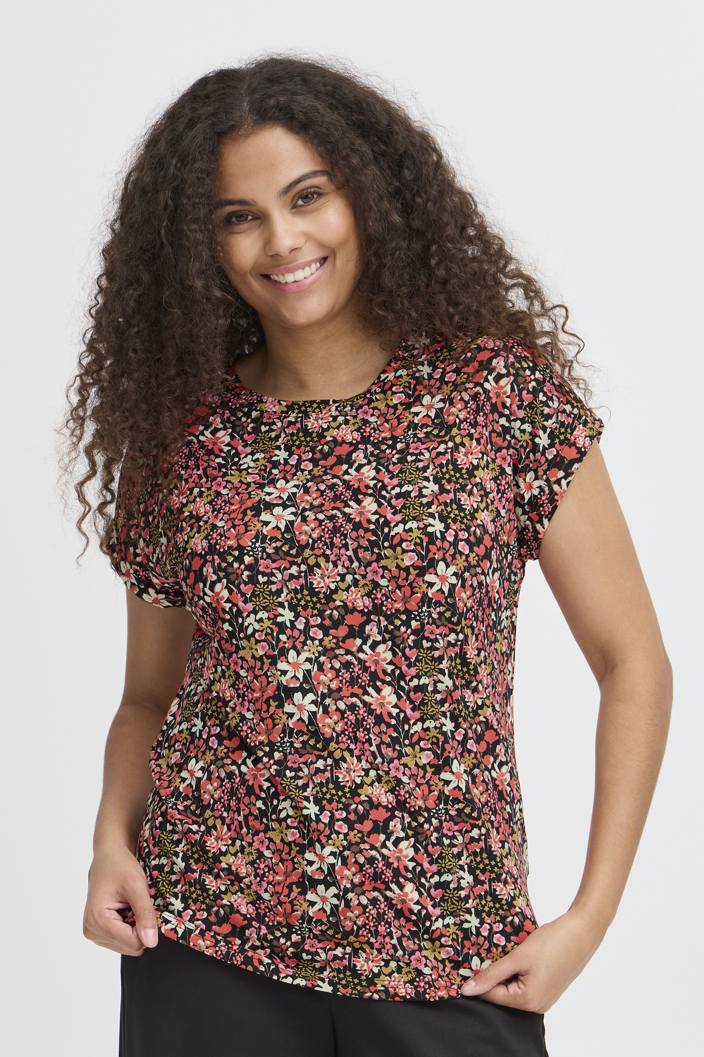 Short Sleeve Top Image 1