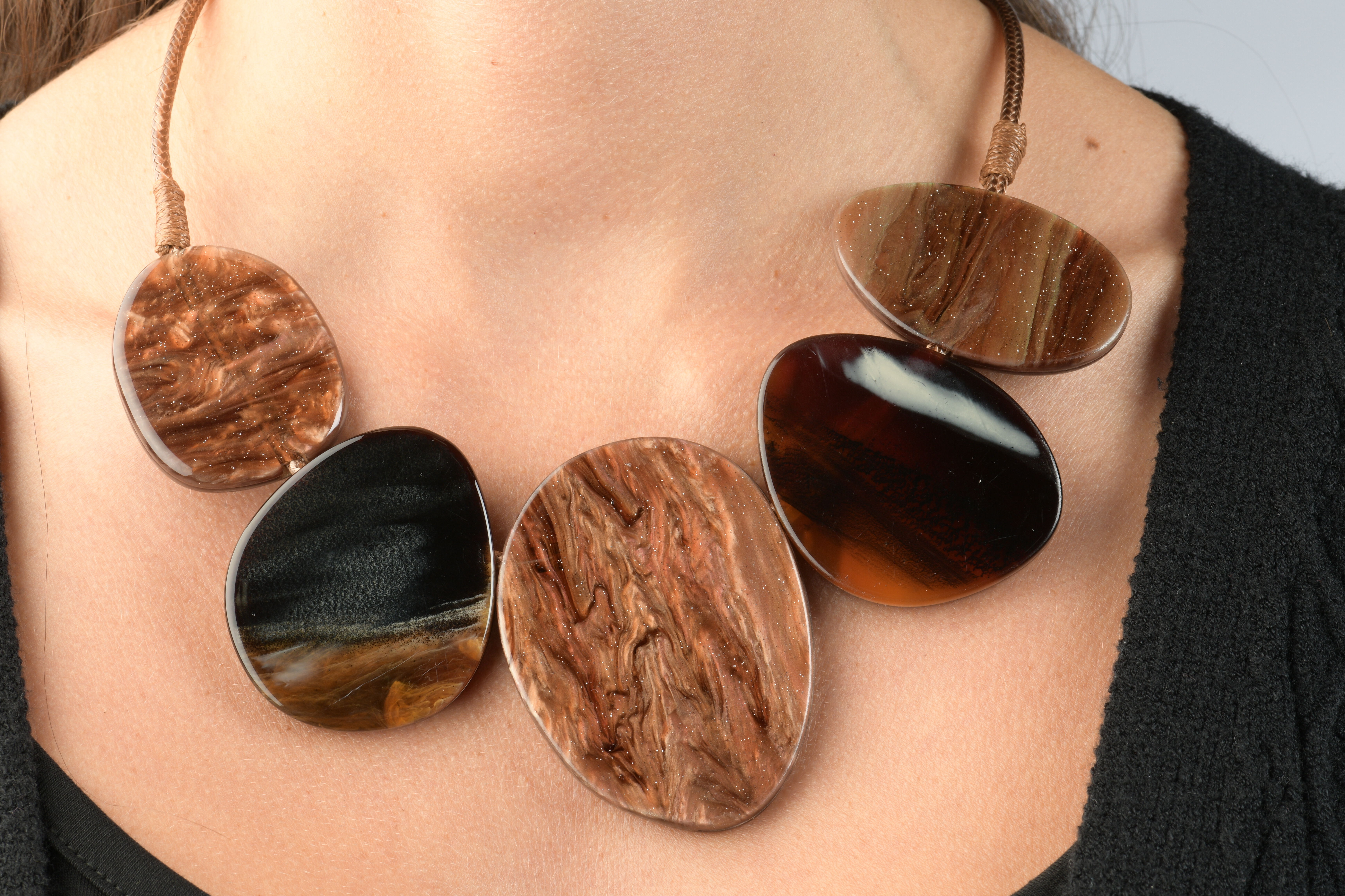 Brownish Marble Necklace Jewelry Set Image 3