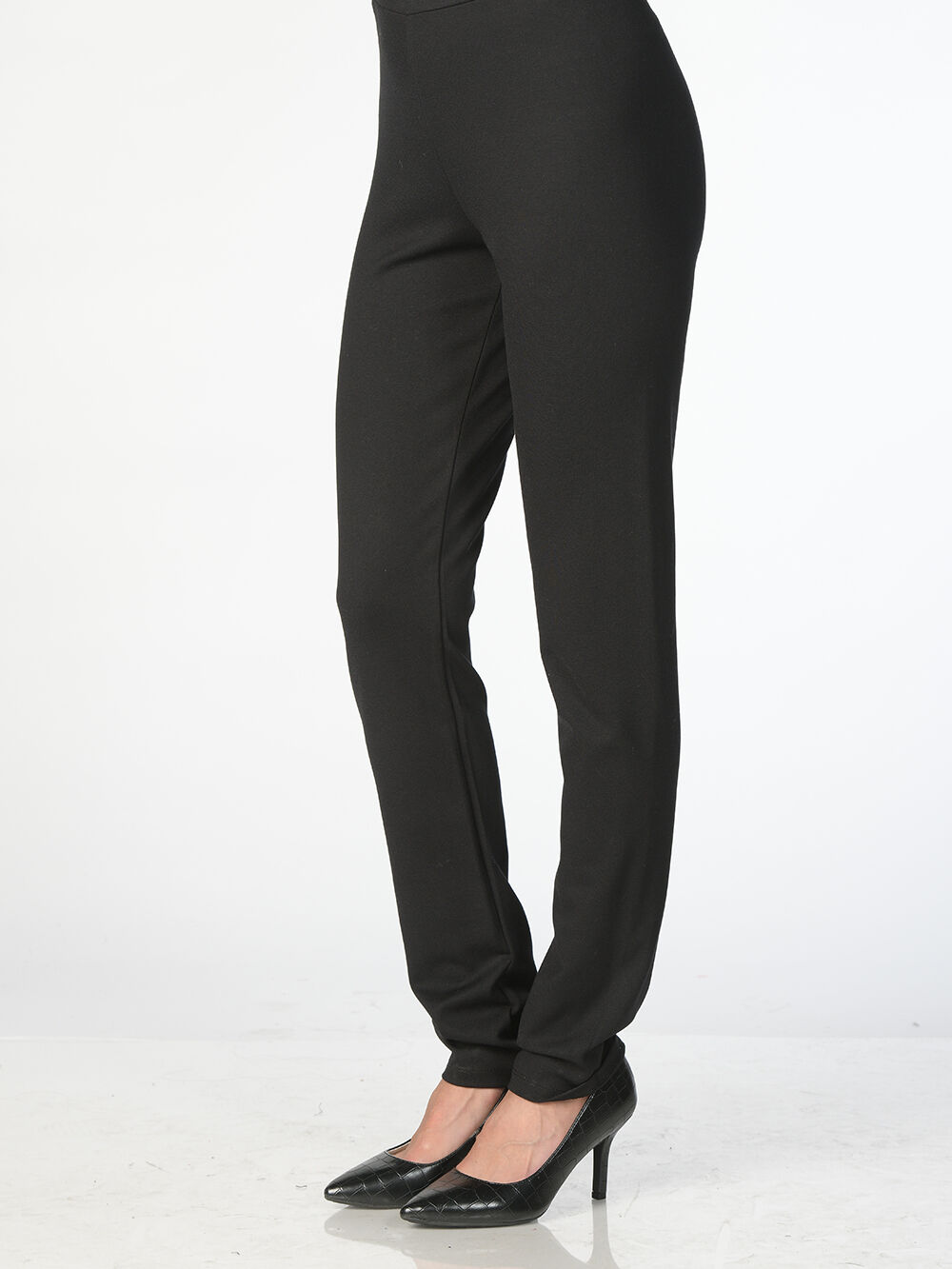 Wardrobe Essential Legging Image 1