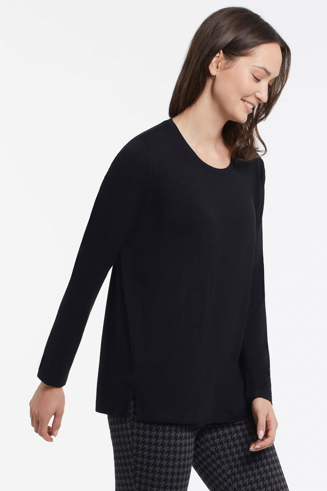 Solid Scoopneck Top Image 3