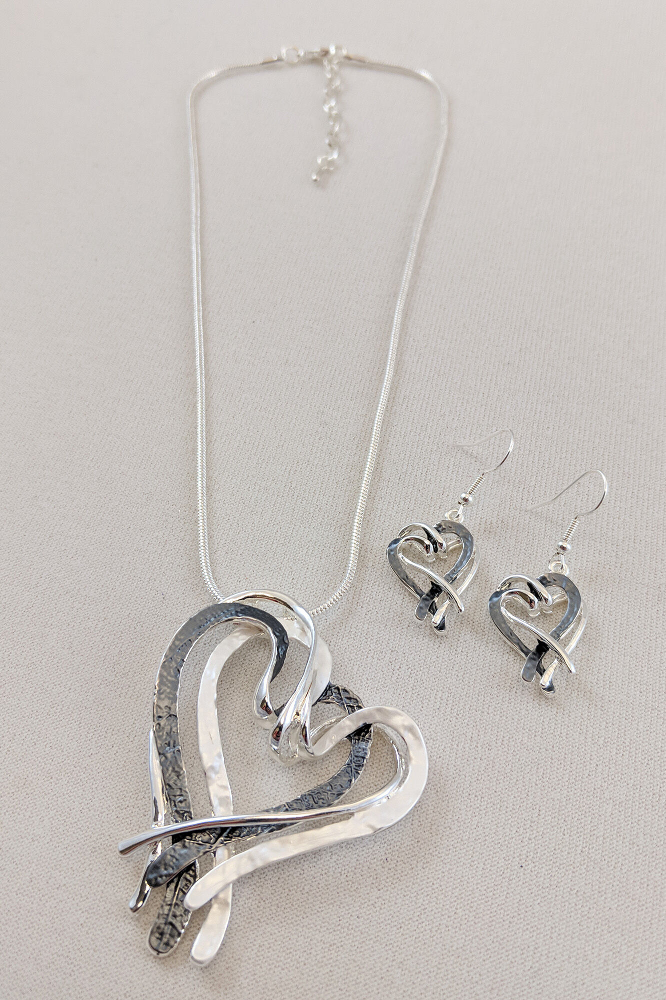 Intertwined Hearts Necklace and Earrings Set Image 1