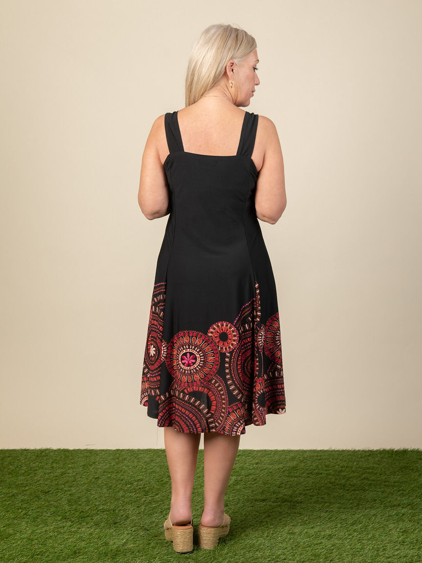 Sleeveless Printed Scoop Neck Midi Dress Image 2