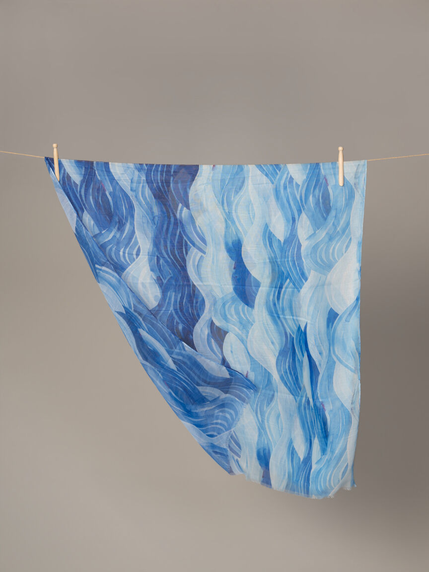 Lightweight Abstract Wave Scarf