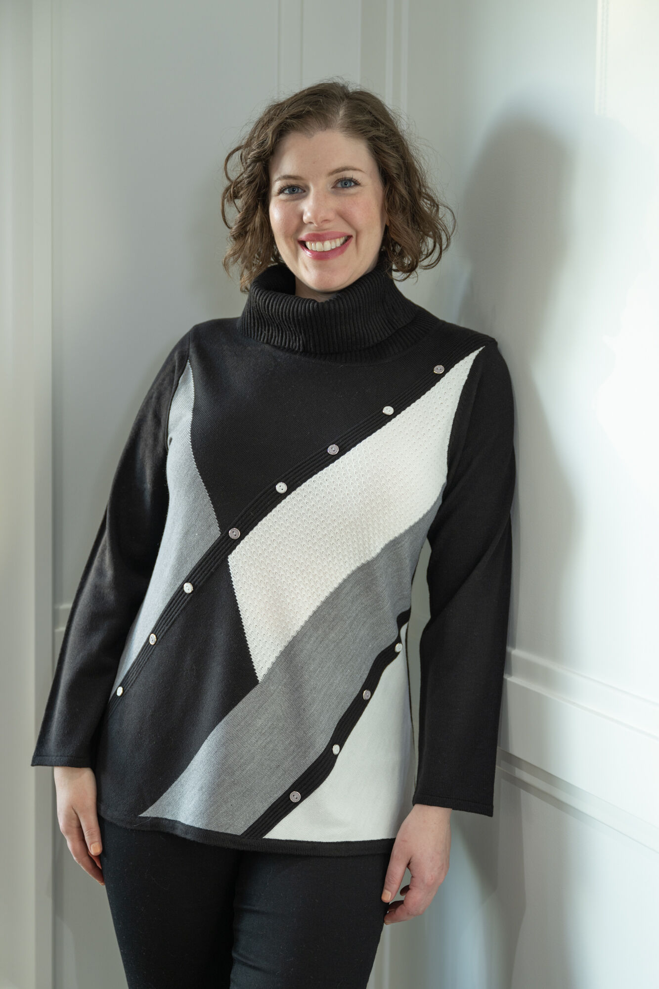 Turtleneck Colorblock Sweater Image 1