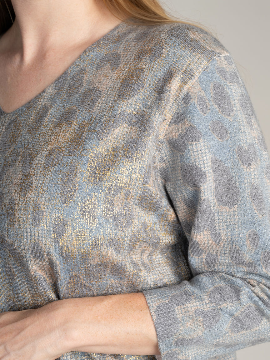 Lightweight 3/4 Sleeve Sweater