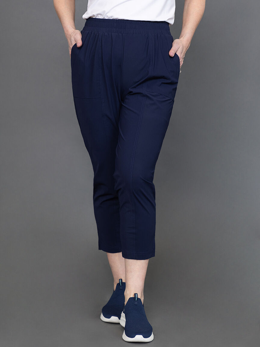 25&rdquo; Pull-On Technical Capris 